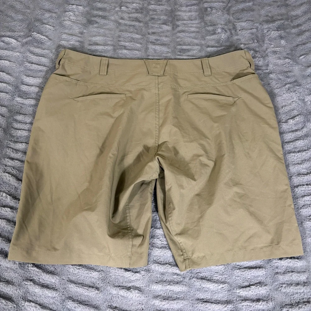 5.11 Tactical Mens Khaki Tan Polyester Utility Cargo Shorts Size 42 AQ524